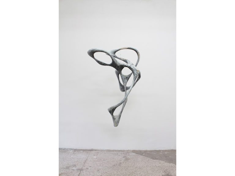 Wolfgang Flad｜Sculpture ‘Capella’｜140x90x60cm｜2020｜ wood, papermache, paint, enamel